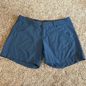 Women's Quandary Shorts - 5"